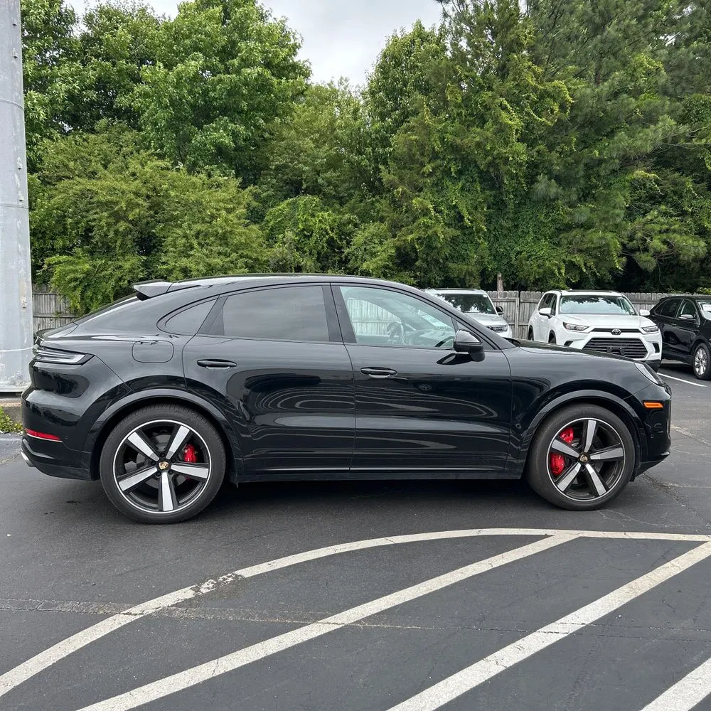2024 Porsche Cayenne S Coupe
