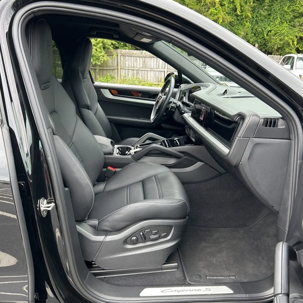 2024 Porsche Cayenne S Coupe