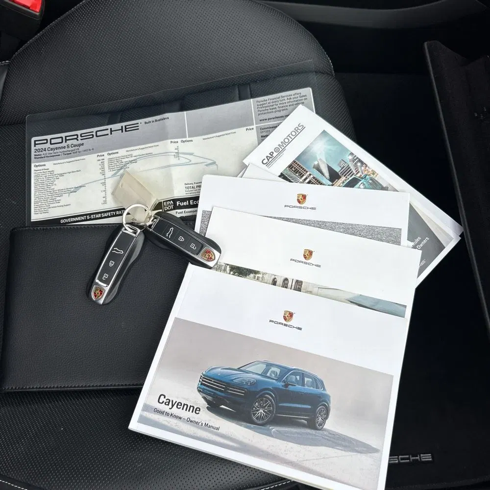 2024 Porsche Cayenne S Coupe
