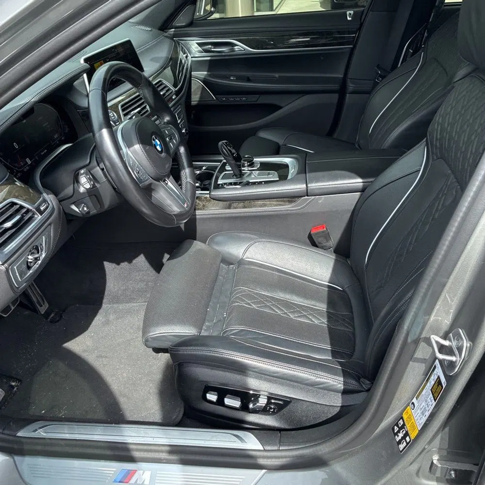 2022 BMW 7-Series 750xi