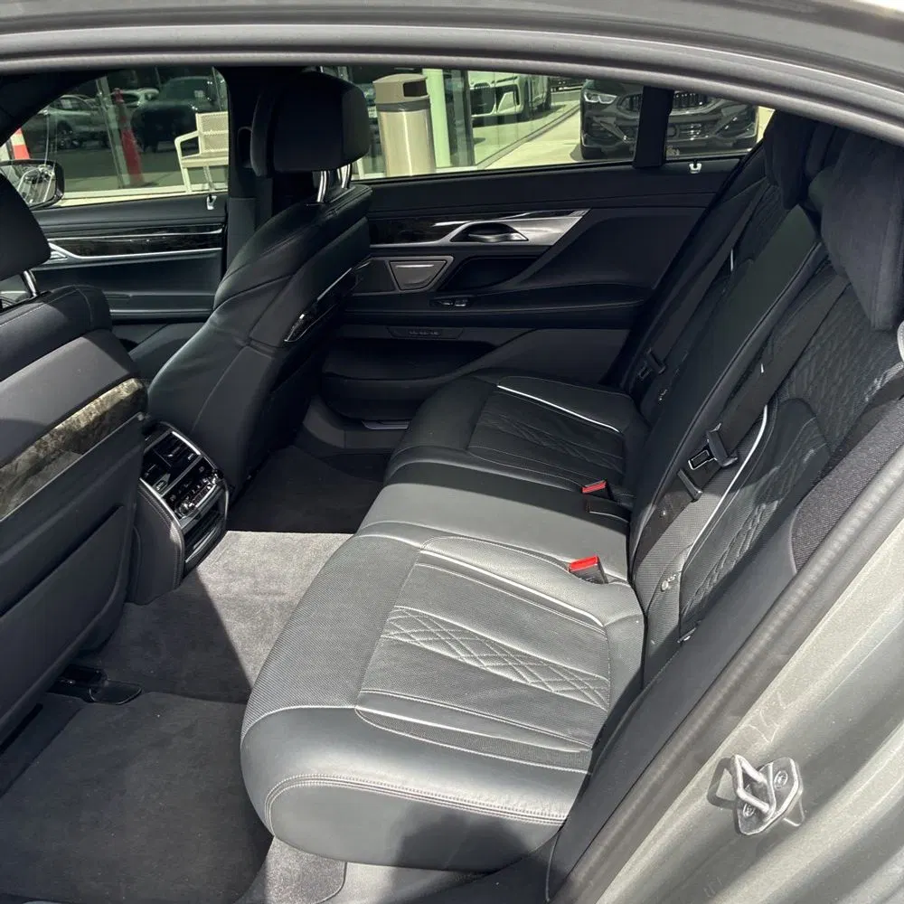 2022 BMW 7-Series 750xi