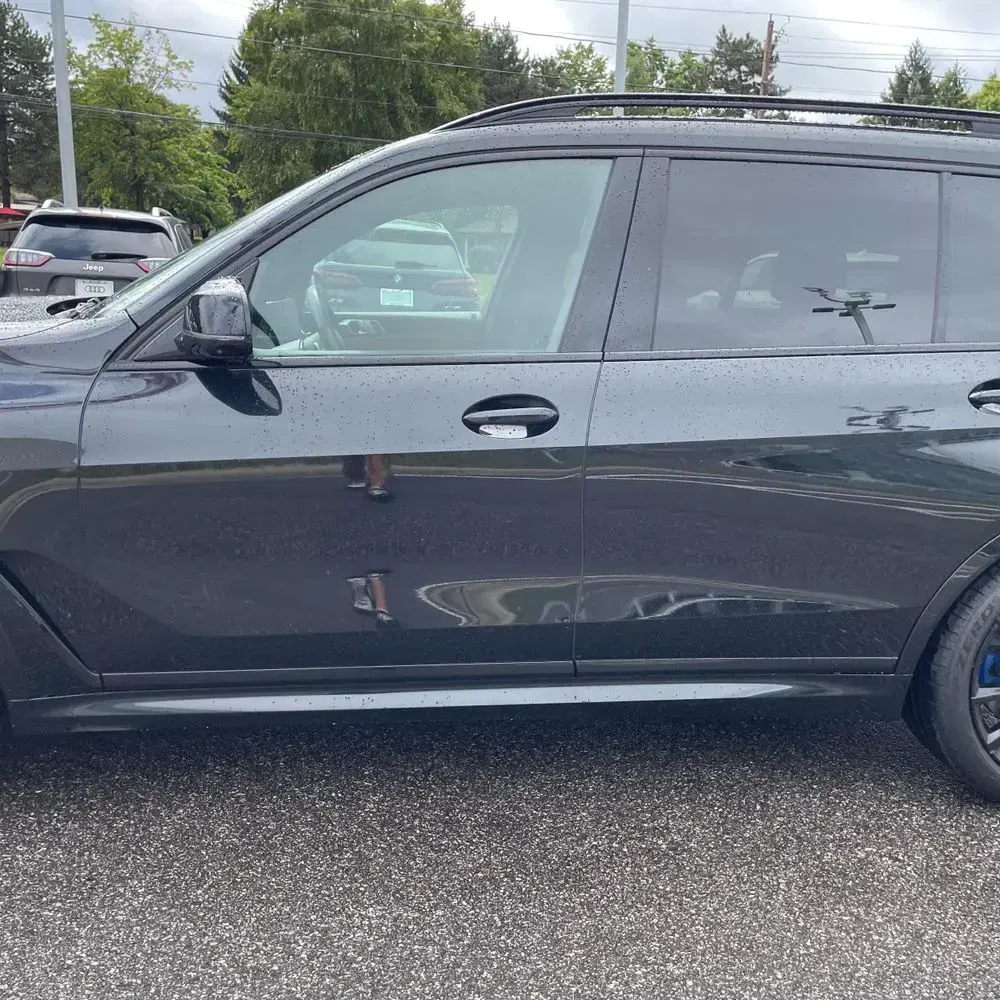 2024 BMW X7 M60i
