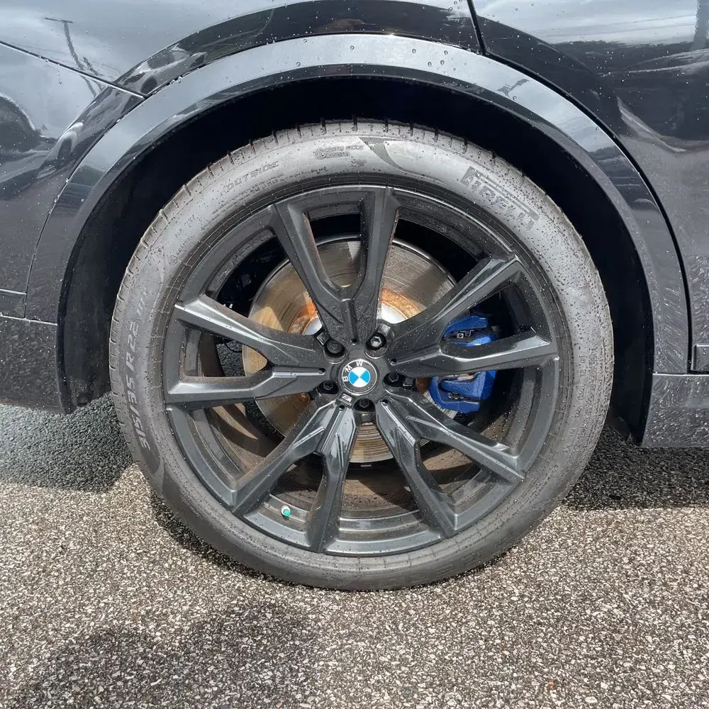 2024 BMW X7 M60i