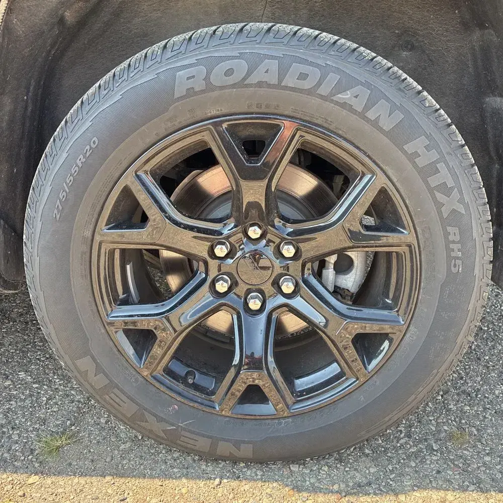2024 Jeep Wagoneer Series II Carbide