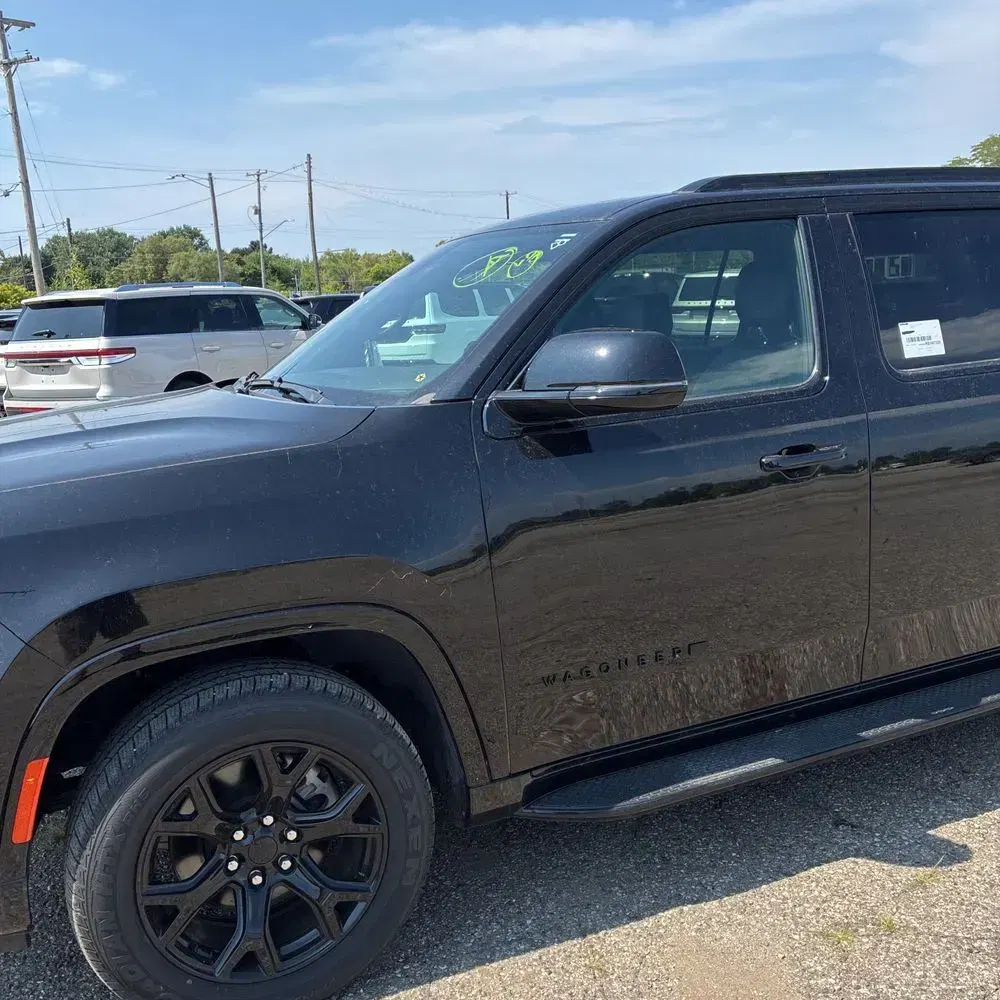 2024 Jeep Wagoneer Series II Carbide