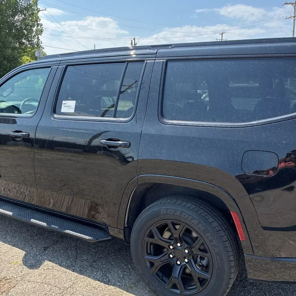 2024 Jeep Wagoneer Series II Carbide