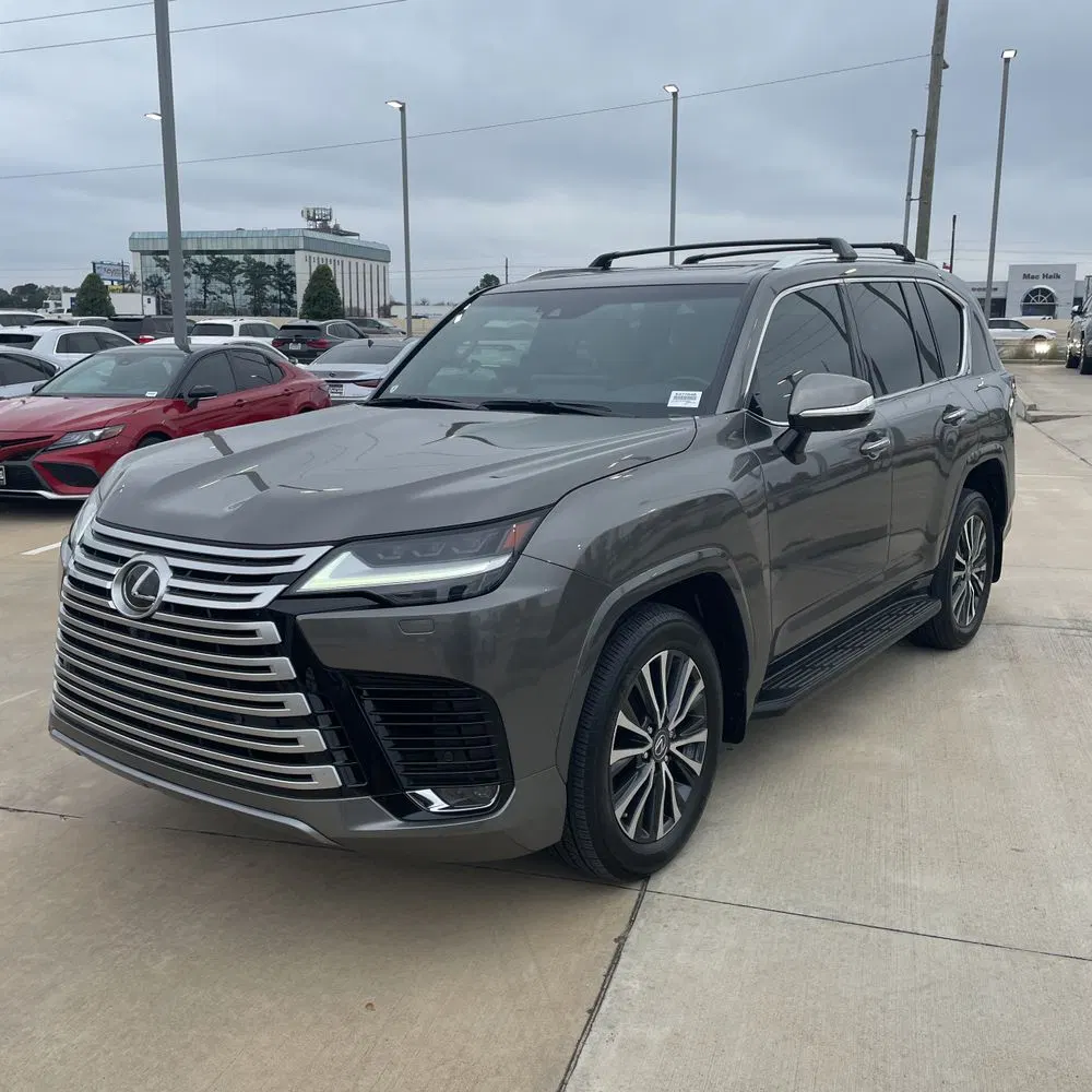2022 Lexus LX 600 Base