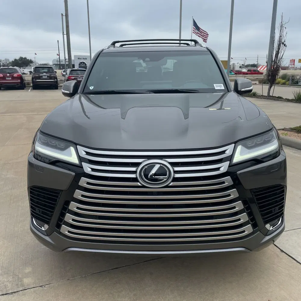 2022 Lexus LX 600 Base