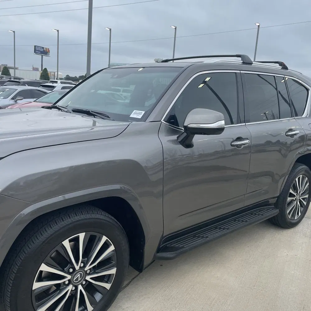 2022 Lexus LX 600 Base