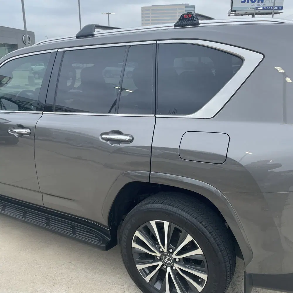 2022 Lexus LX 600 Base