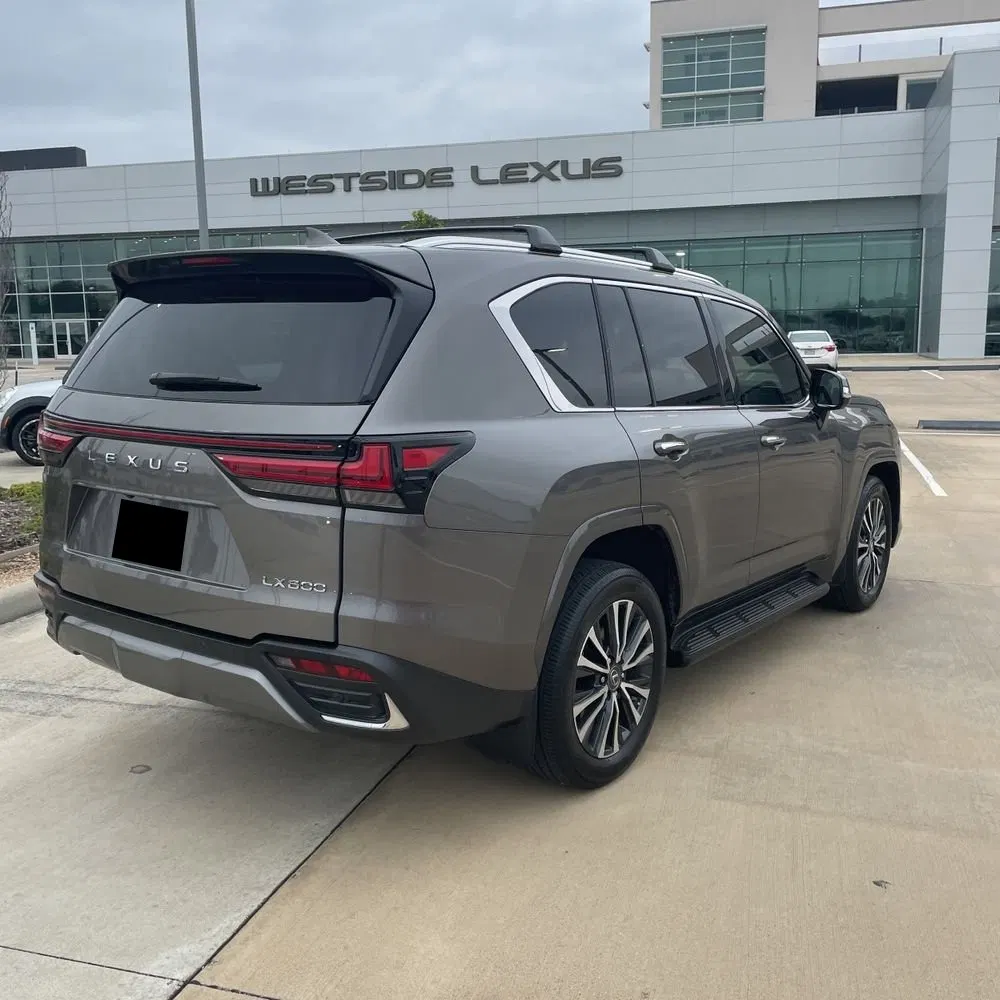 2022 Lexus LX 600 Base