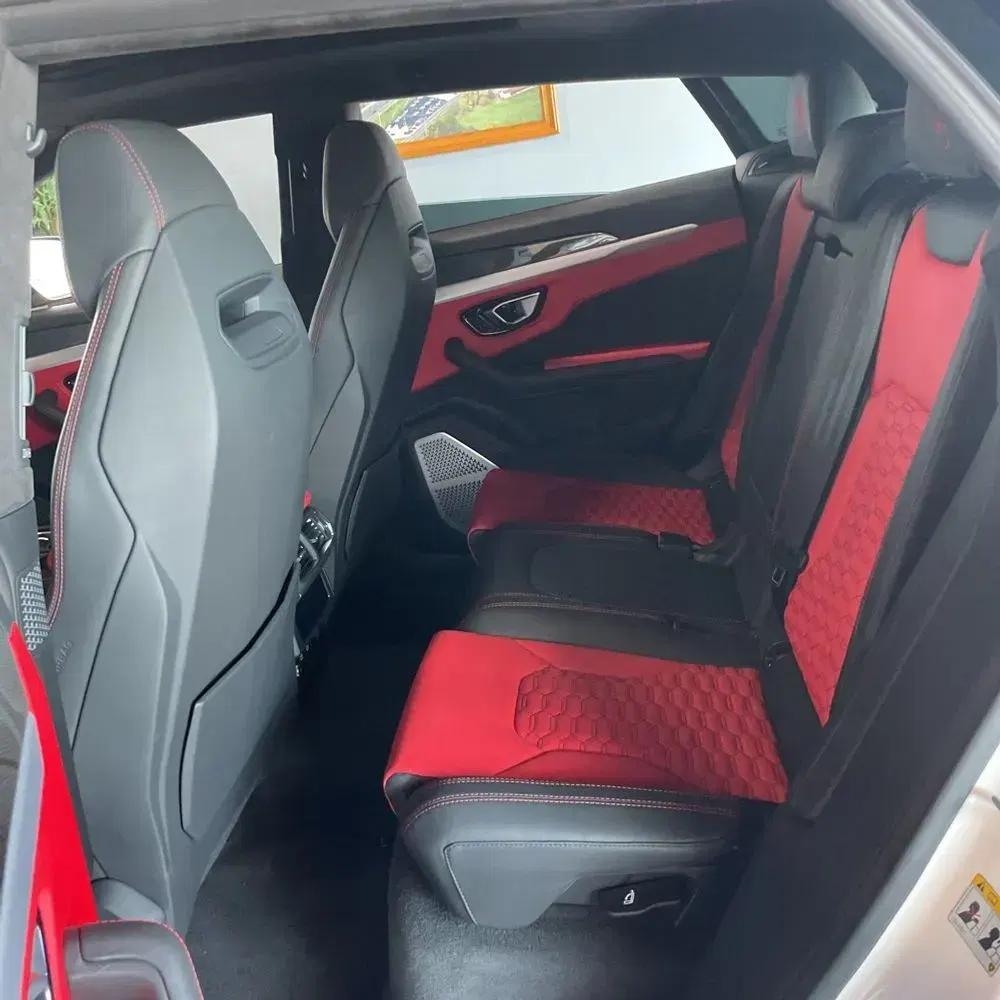 2022 Lamborghini Urus Base