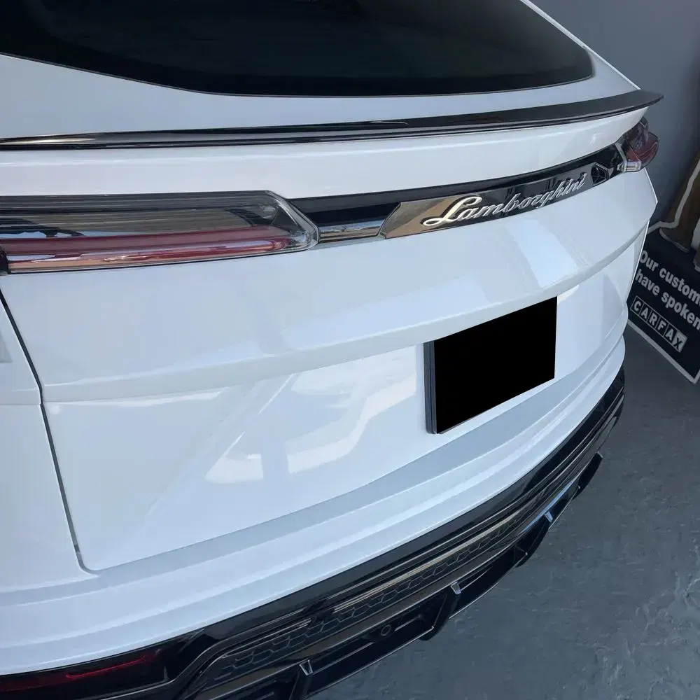 2022 Lamborghini Urus Base