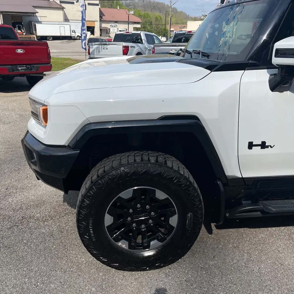 2022 GMC Hummer EV SUT Edition 1