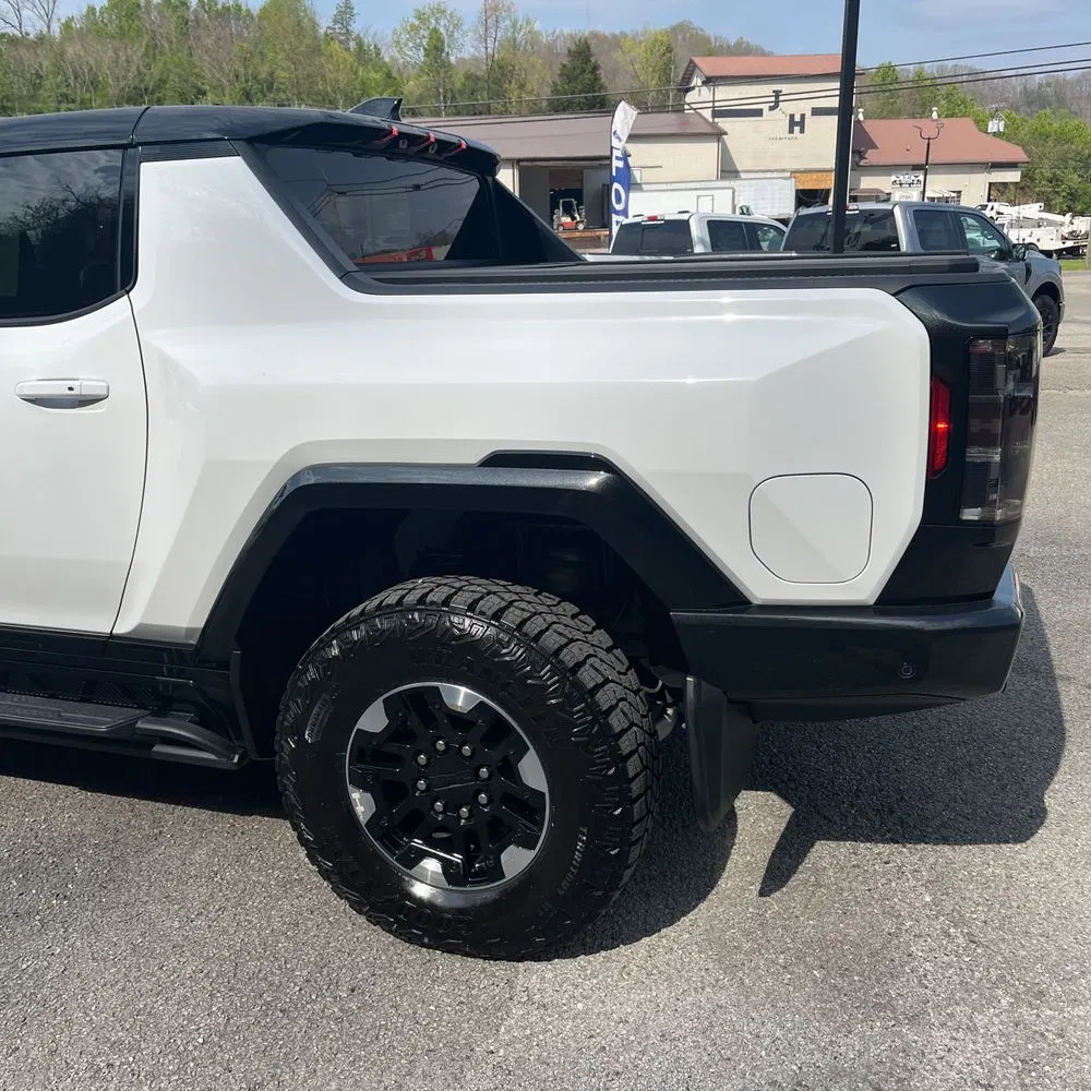 2022 GMC Hummer EV SUT Edition 1
