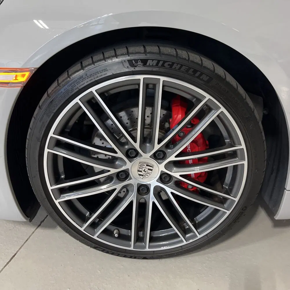 2022 Porsche 718 Boxster S