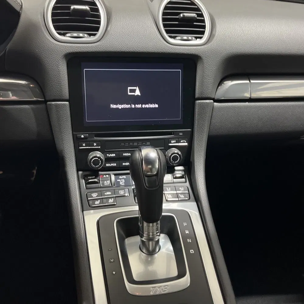 2022 Porsche 718 Boxster S