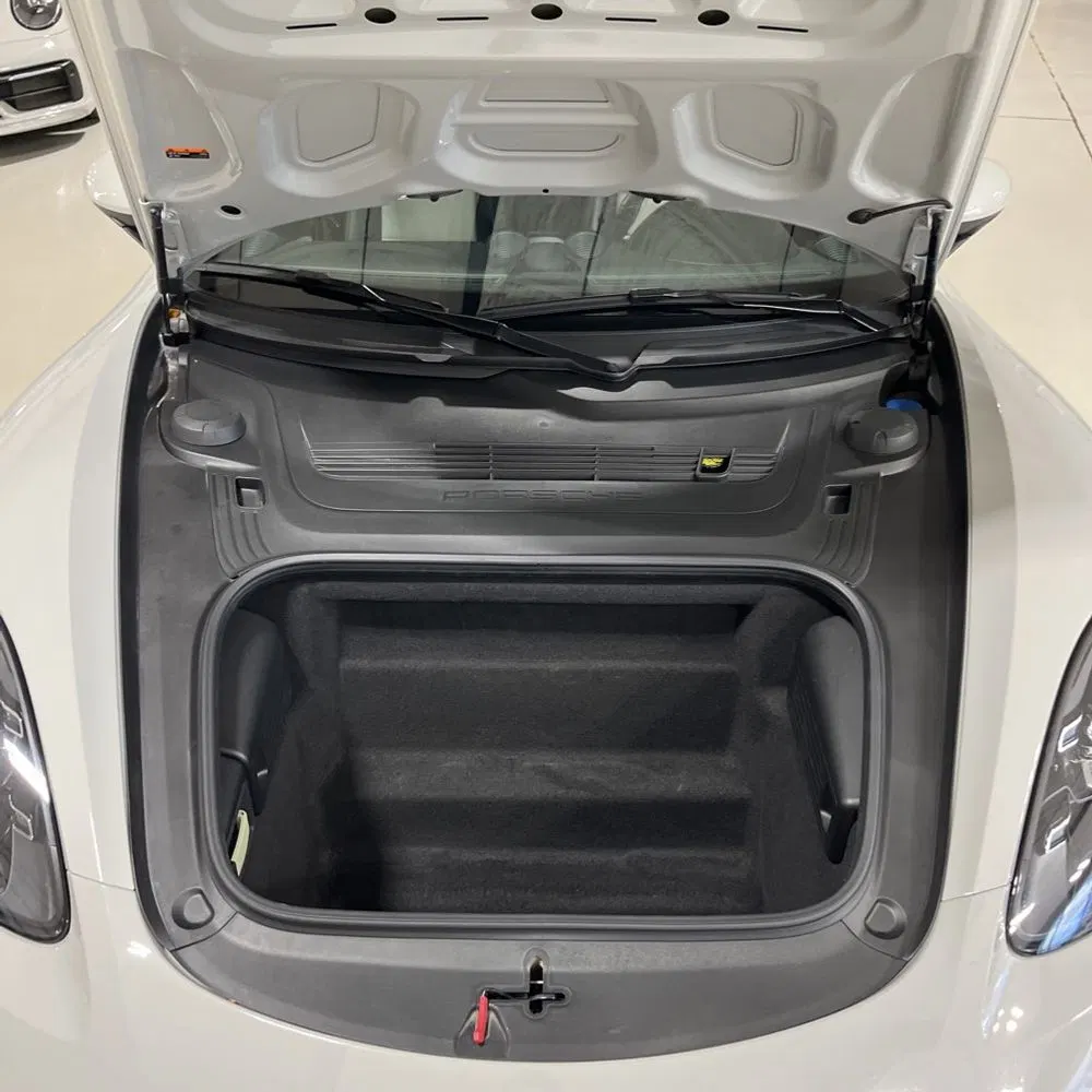2022 Porsche 718 Boxster S