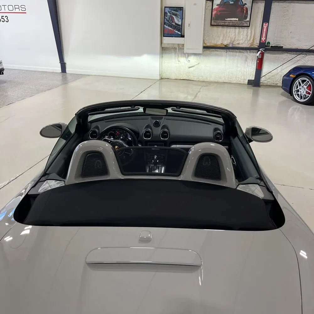 2022 Porsche 718 Boxster S