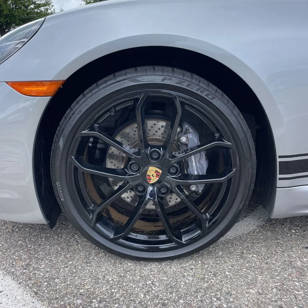 2024 Porsche 718 Cayman Base