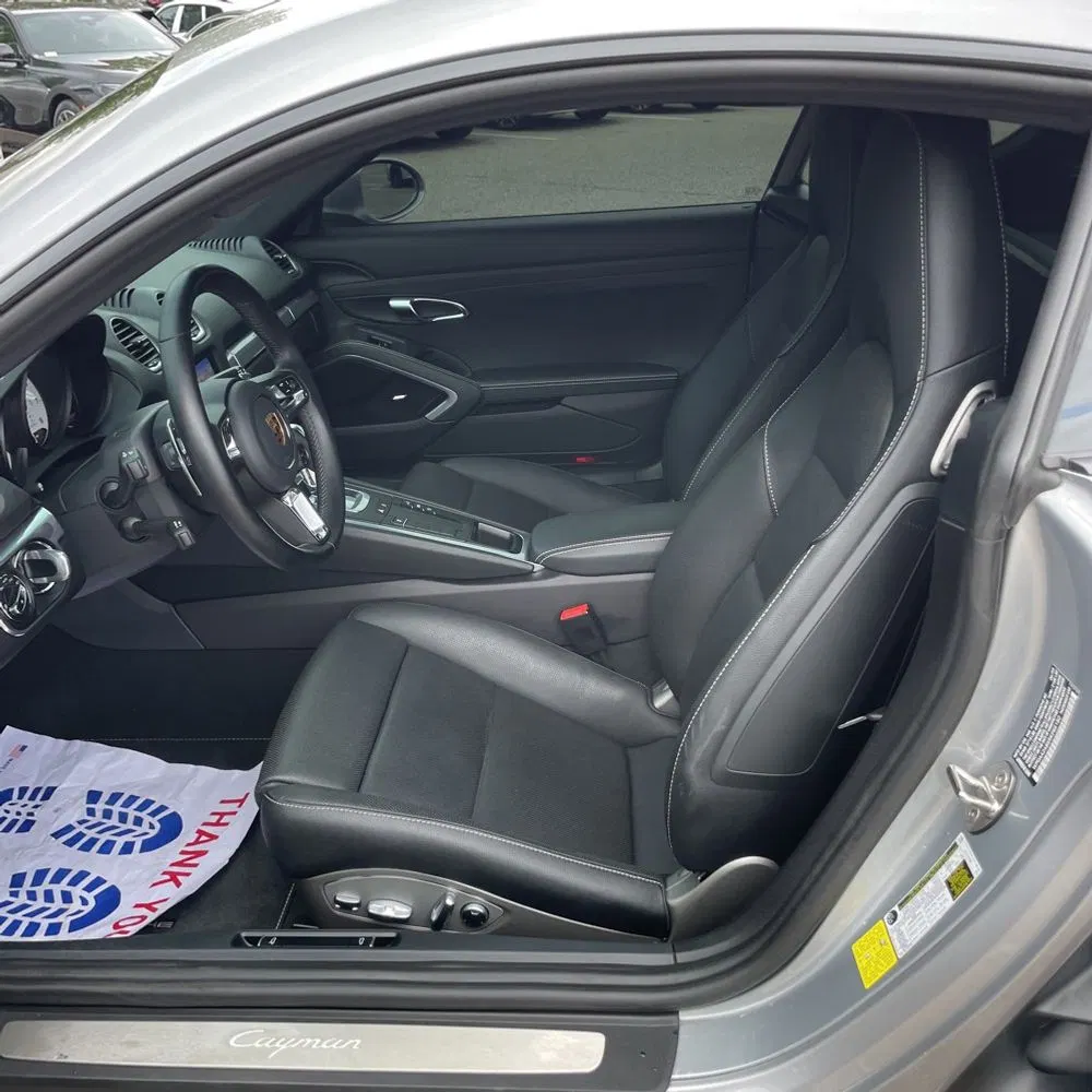 2024 Porsche 718 Cayman Base