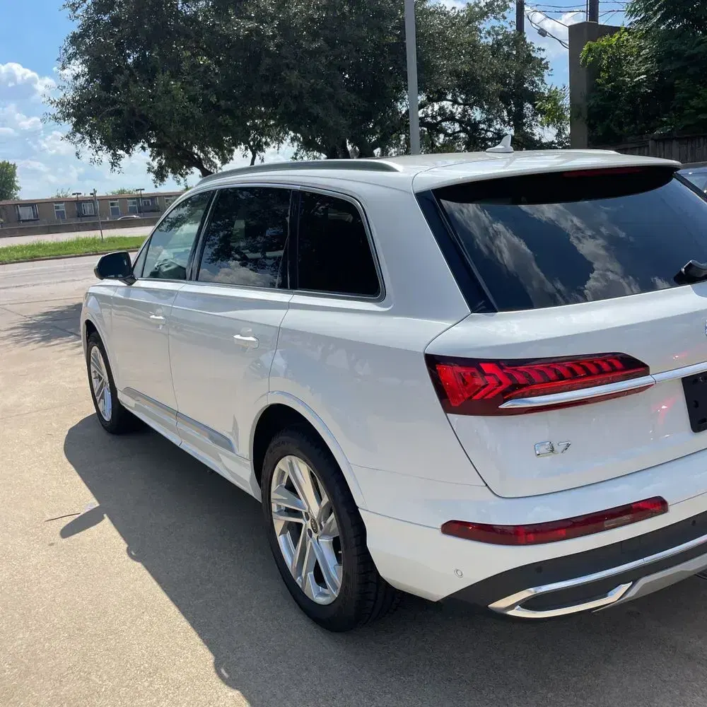 2024 Audi Q7 Premium Plus 55