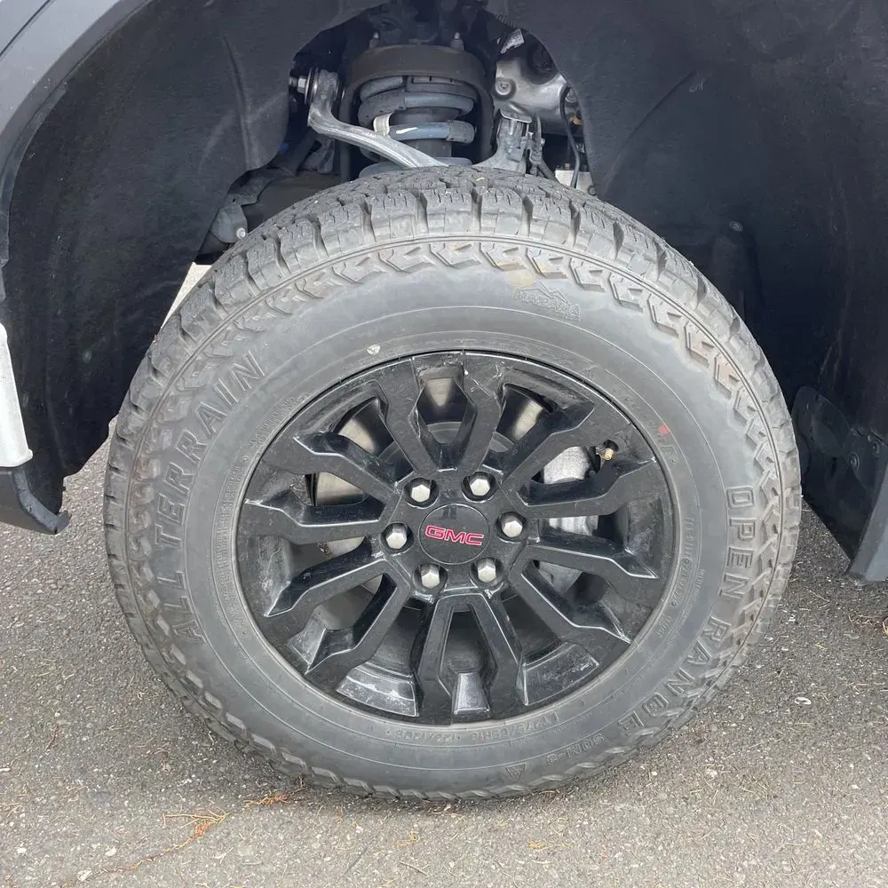 2023 GMC Sierra 1500 AT4X