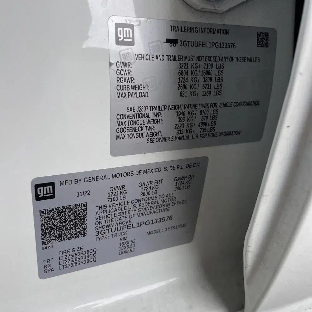 2023 GMC Sierra 1500 AT4X