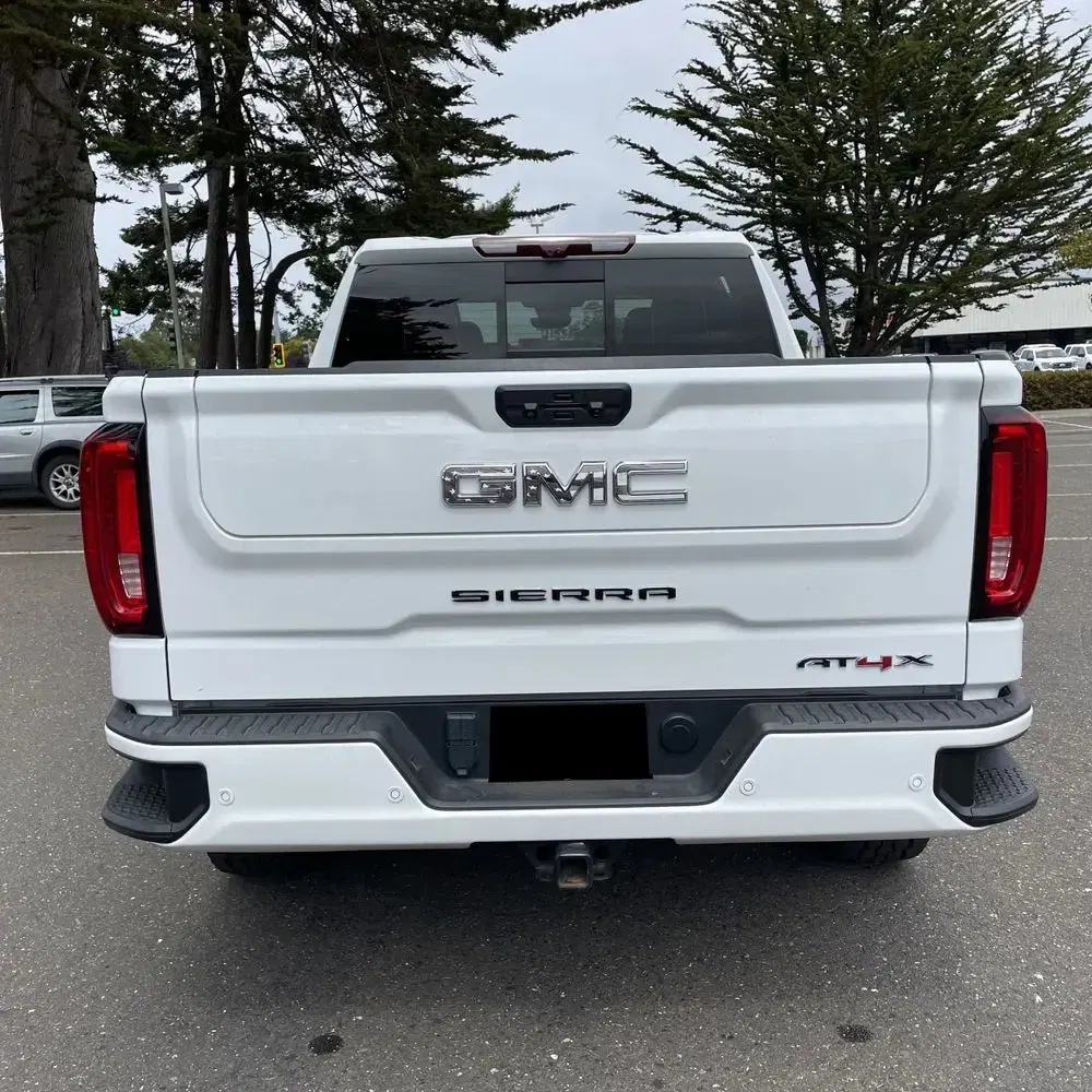 2023 GMC Sierra 1500 AT4X