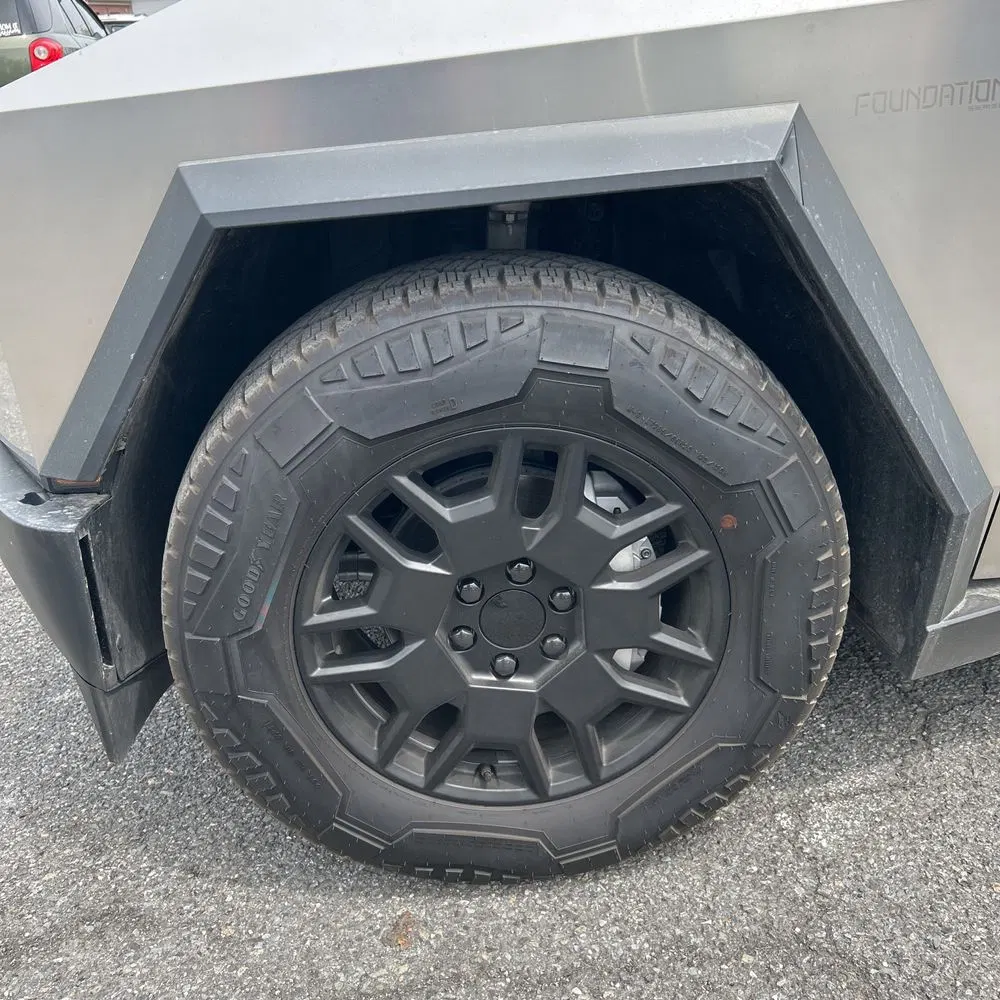 2024 Tesla Cybertruck Base