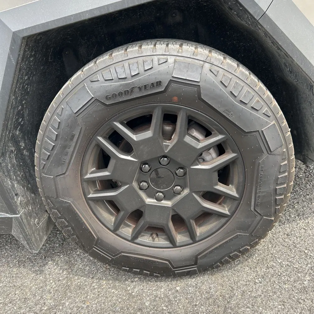 2024 Tesla Cybertruck Base