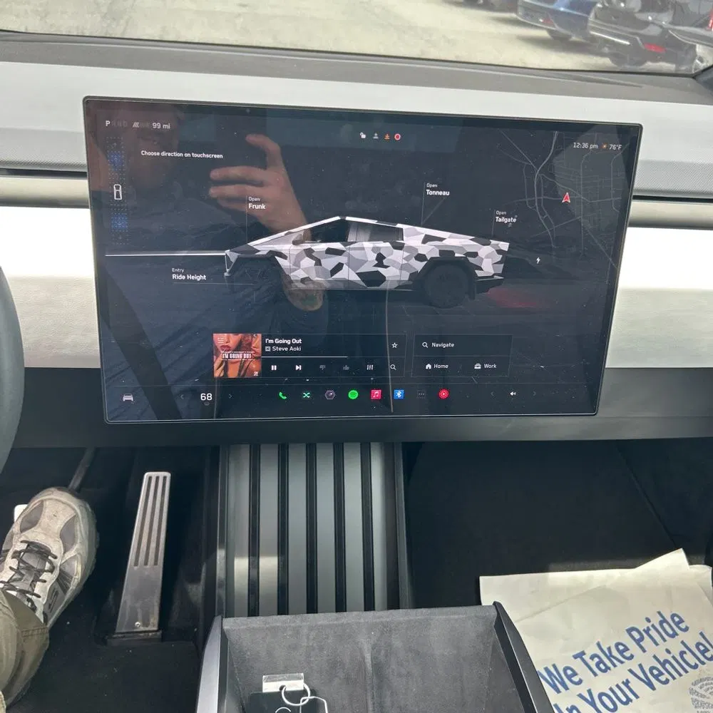2024 Tesla Cybertruck Base
