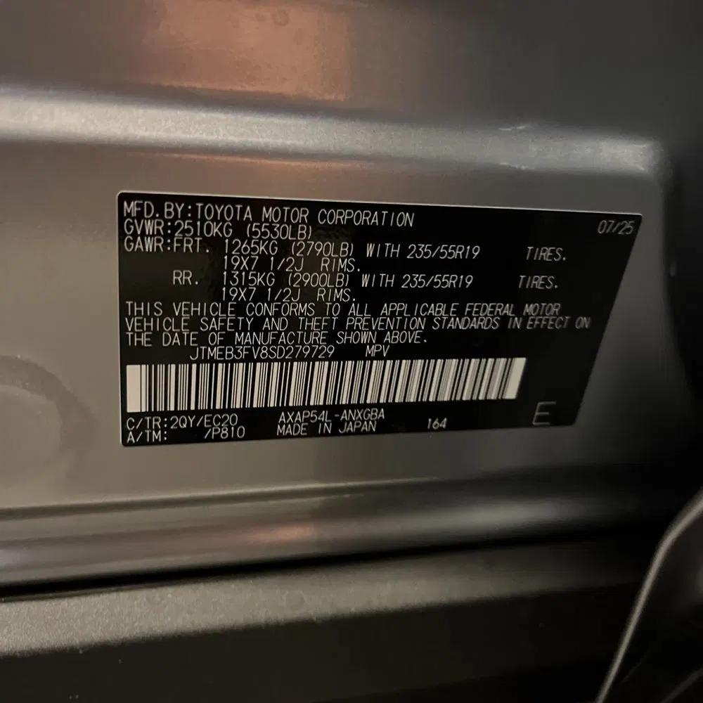 2025 Toyota RAV4 Plug-in Hybrid XSE