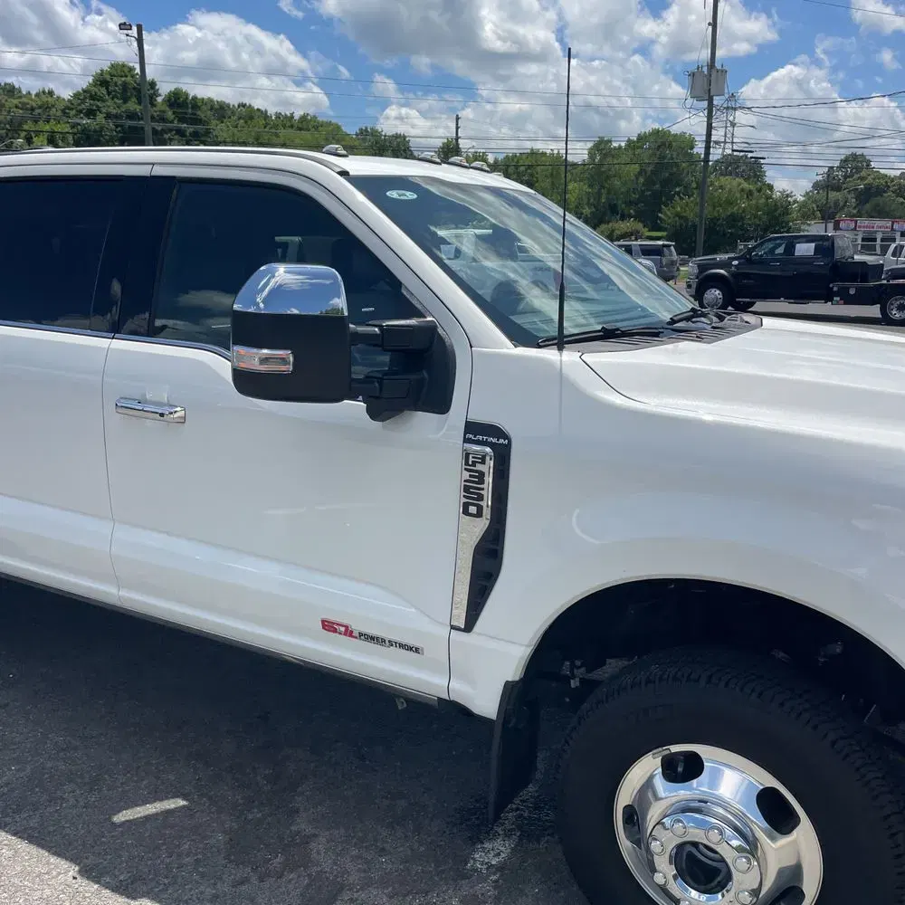 2024 Ford F-350 Super Duty Platinum