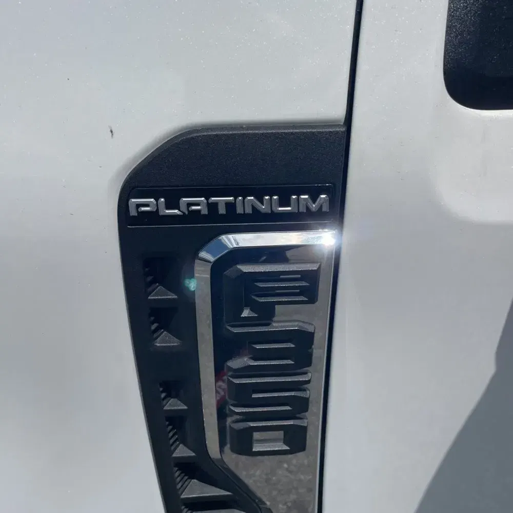 2024 Ford F-350 Super Duty Platinum