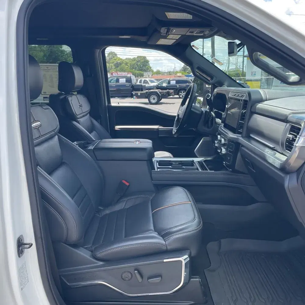 2024 Ford F-350 Super Duty Platinum