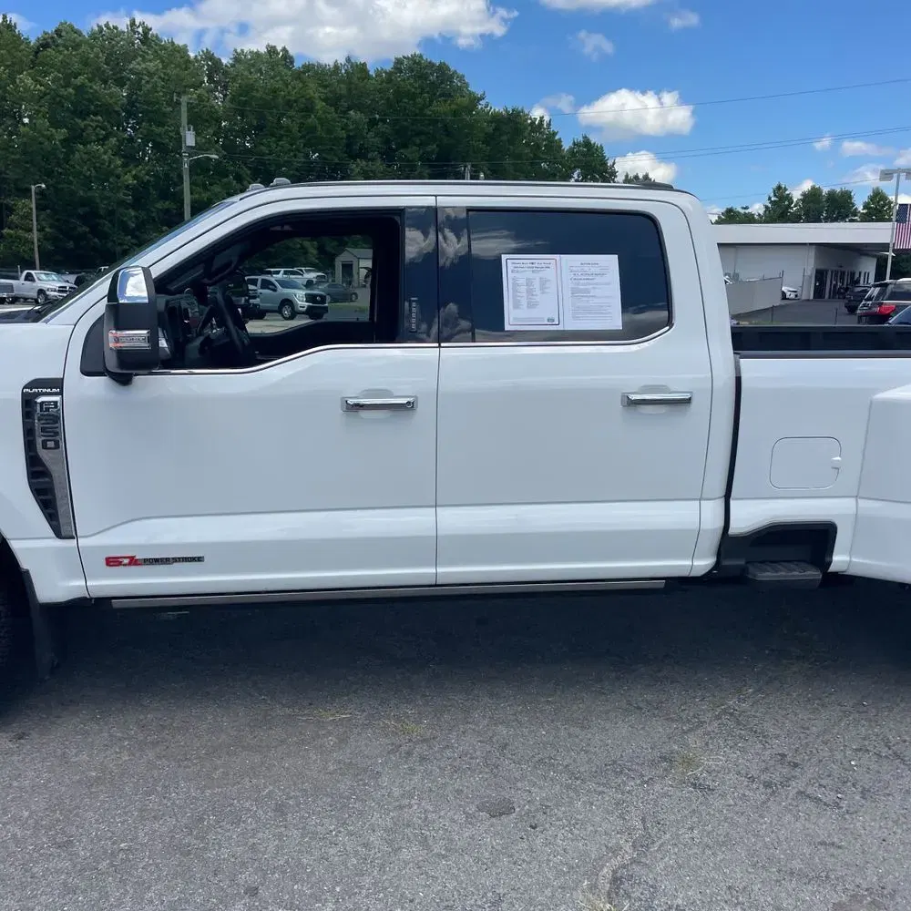2024 Ford F-350 Super Duty Platinum