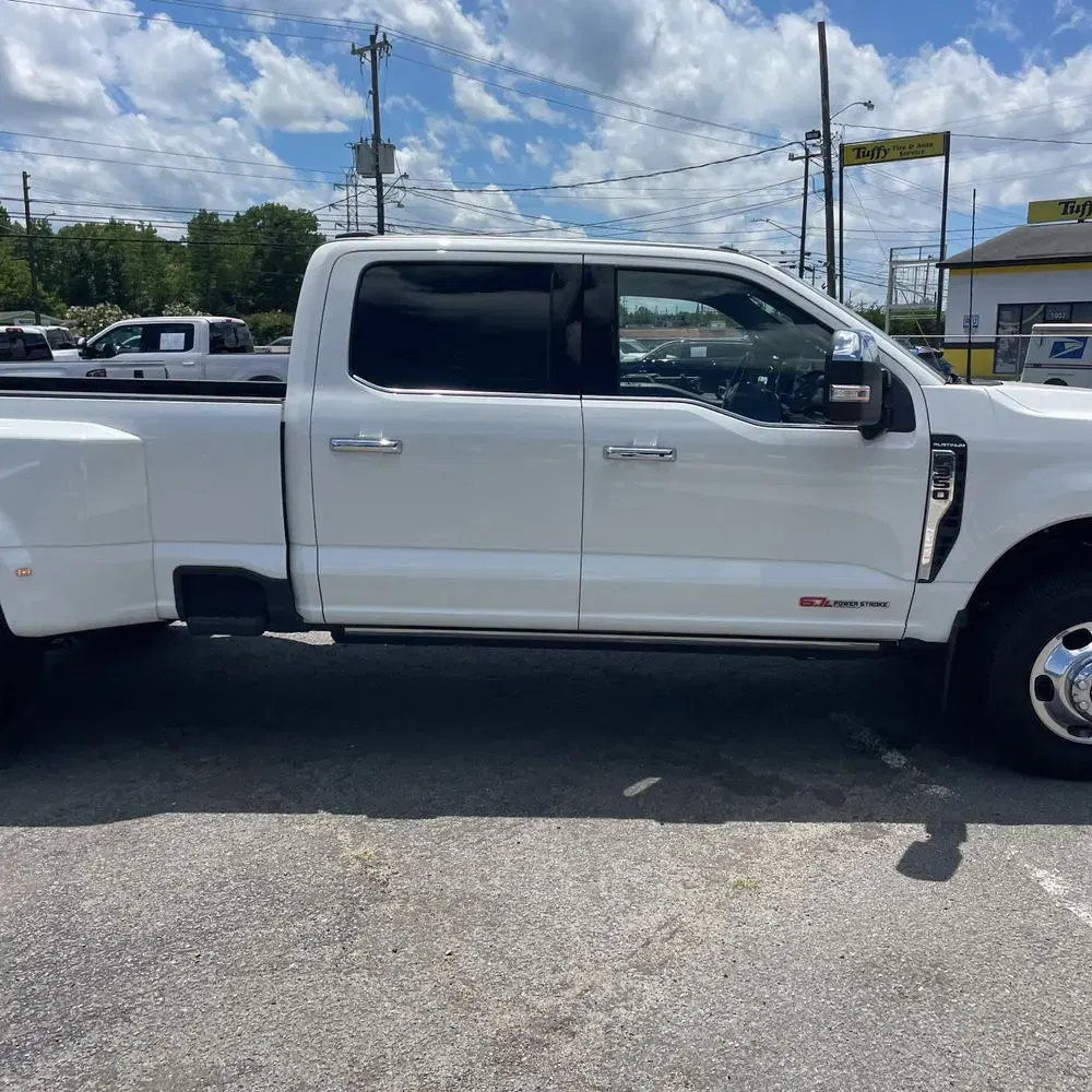 2024 Ford F-350 Super Duty Platinum