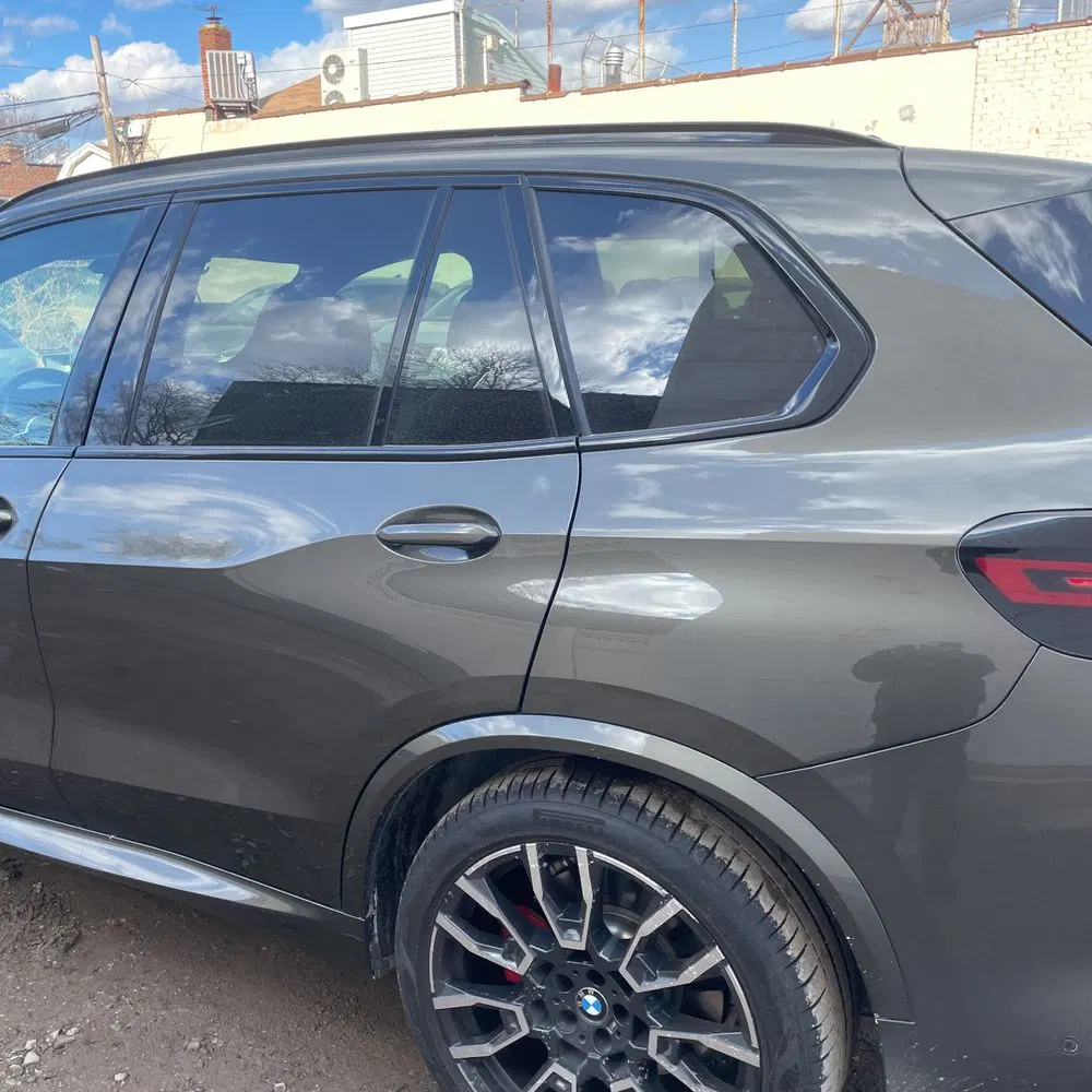 2024 BMW X5 M60i