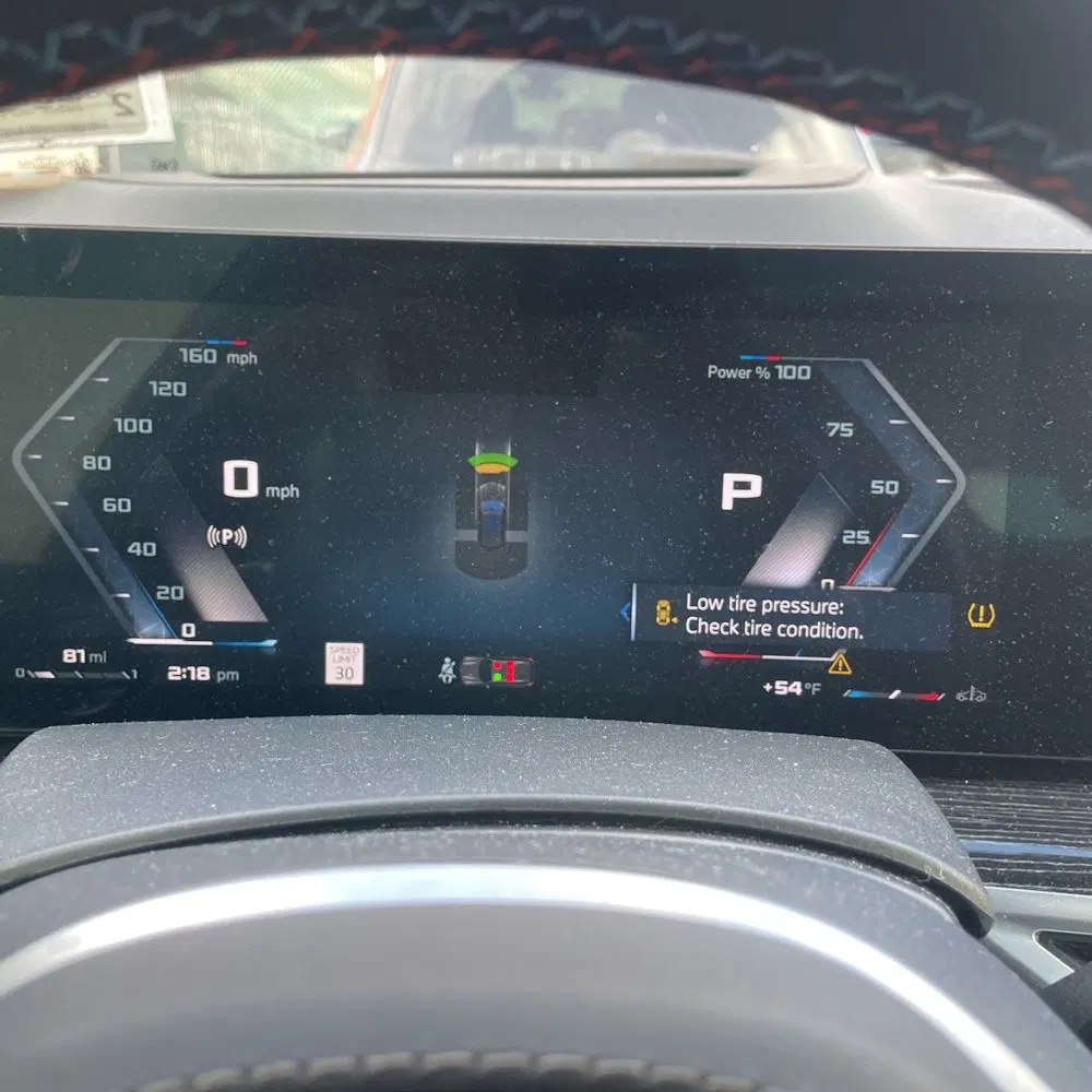 2024 BMW X5 M60i