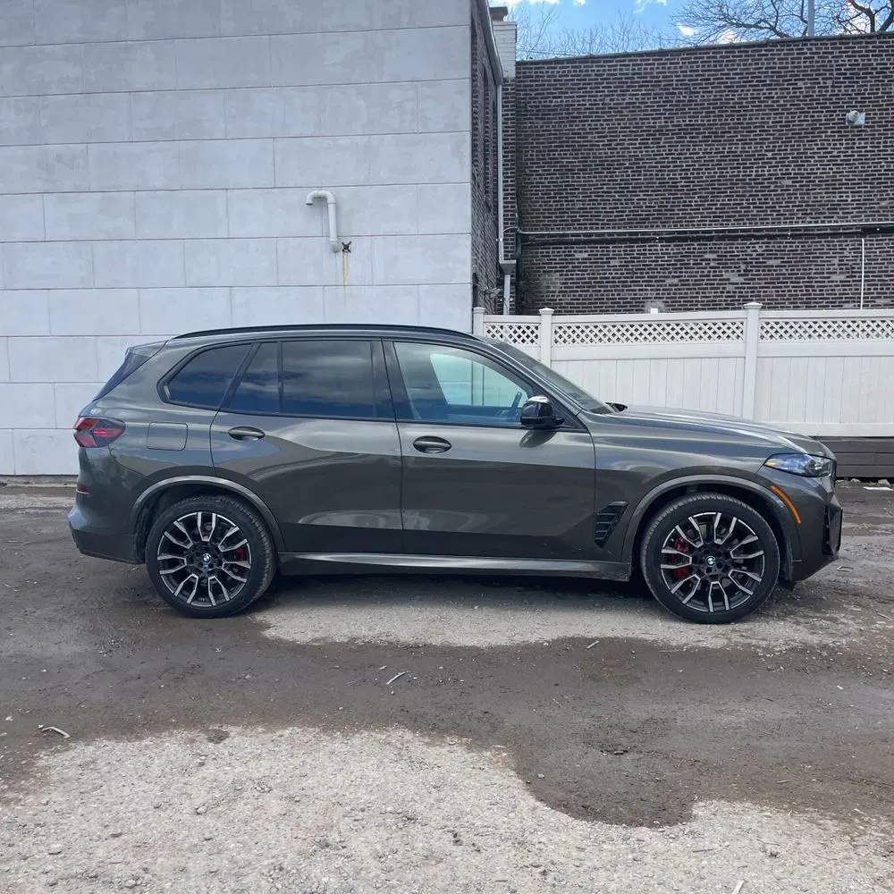 2024 BMW X5 M60i