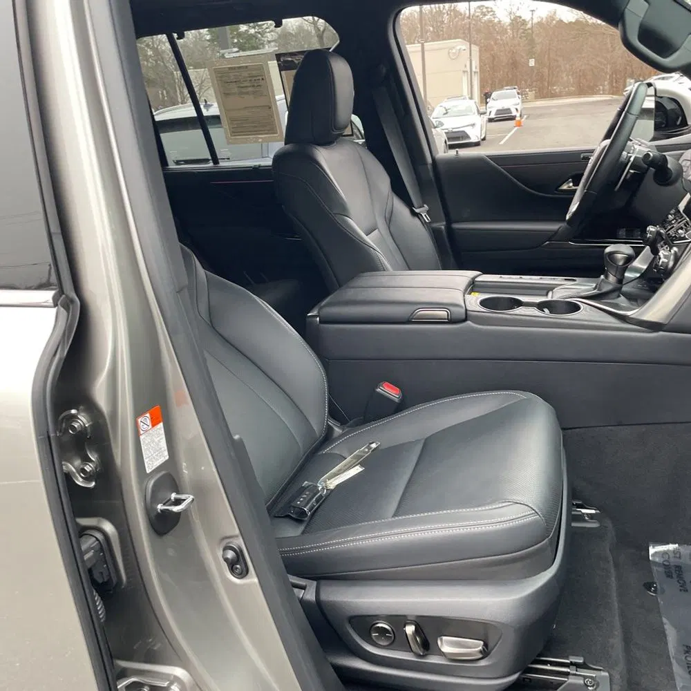 2024 Lexus LX 600 Luxury