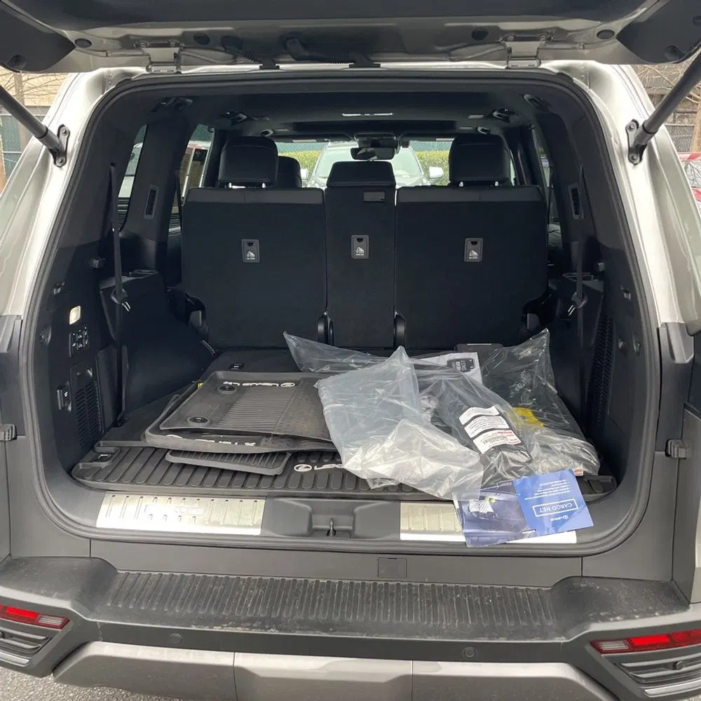 2024 Lexus LX 600 Luxury