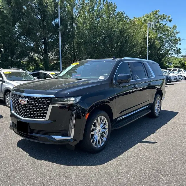 2022 Cadillac Escalade ESV Premium Luxury