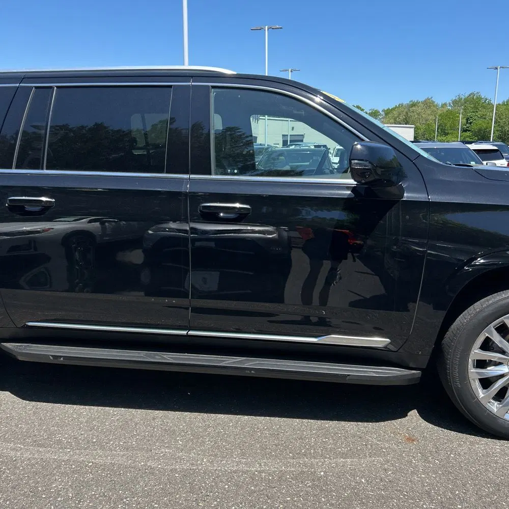 2022 Cadillac Escalade ESV Premium Luxury
