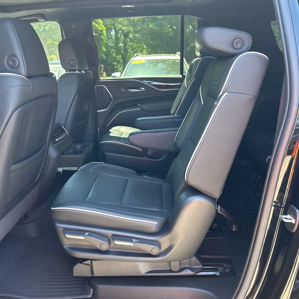 2022 Cadillac Escalade ESV Premium Luxury