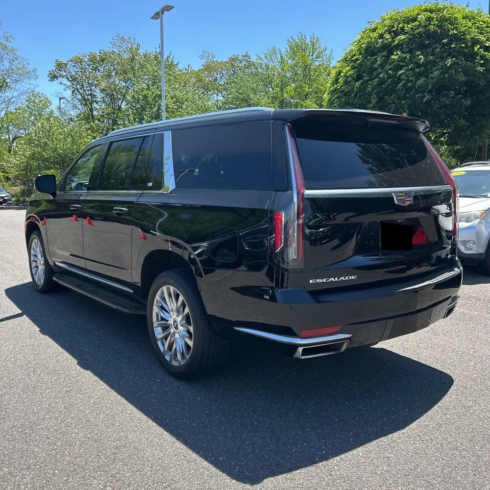 2022 Cadillac Escalade ESV Premium Luxury