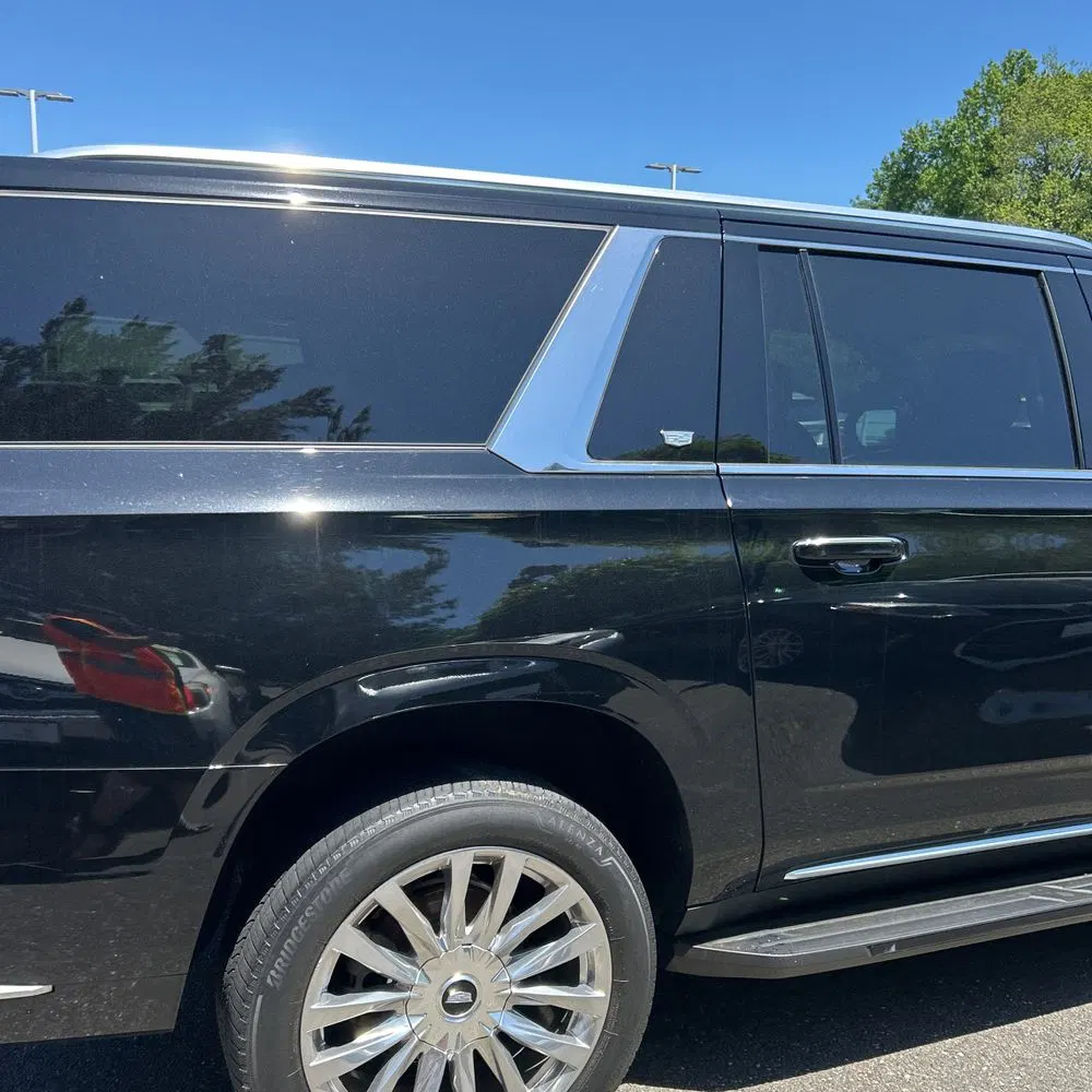 2022 Cadillac Escalade ESV Premium Luxury