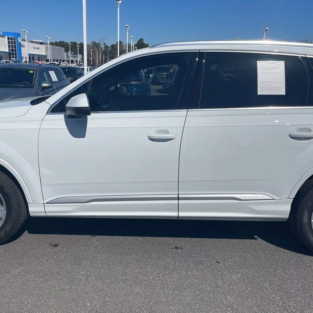 2025 Audi Q7 Premium 45