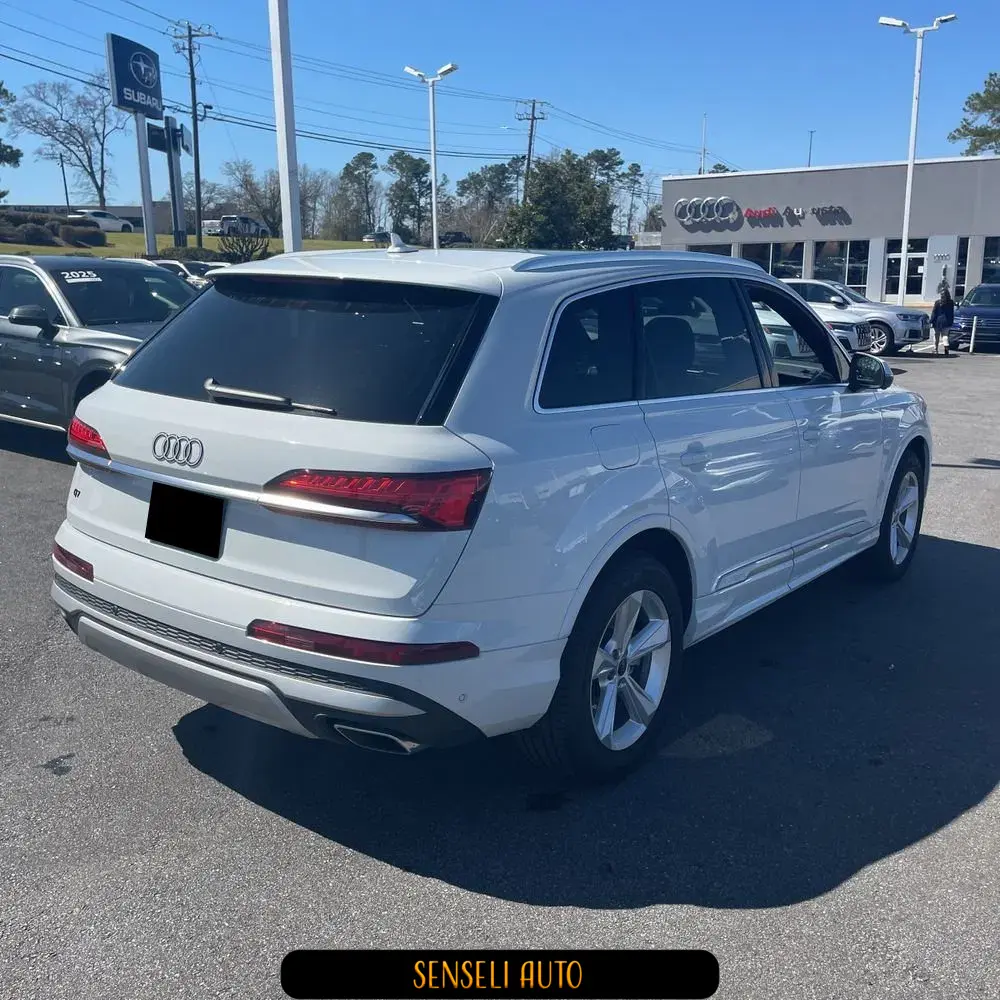 2025 Audi Q7 Premium 45